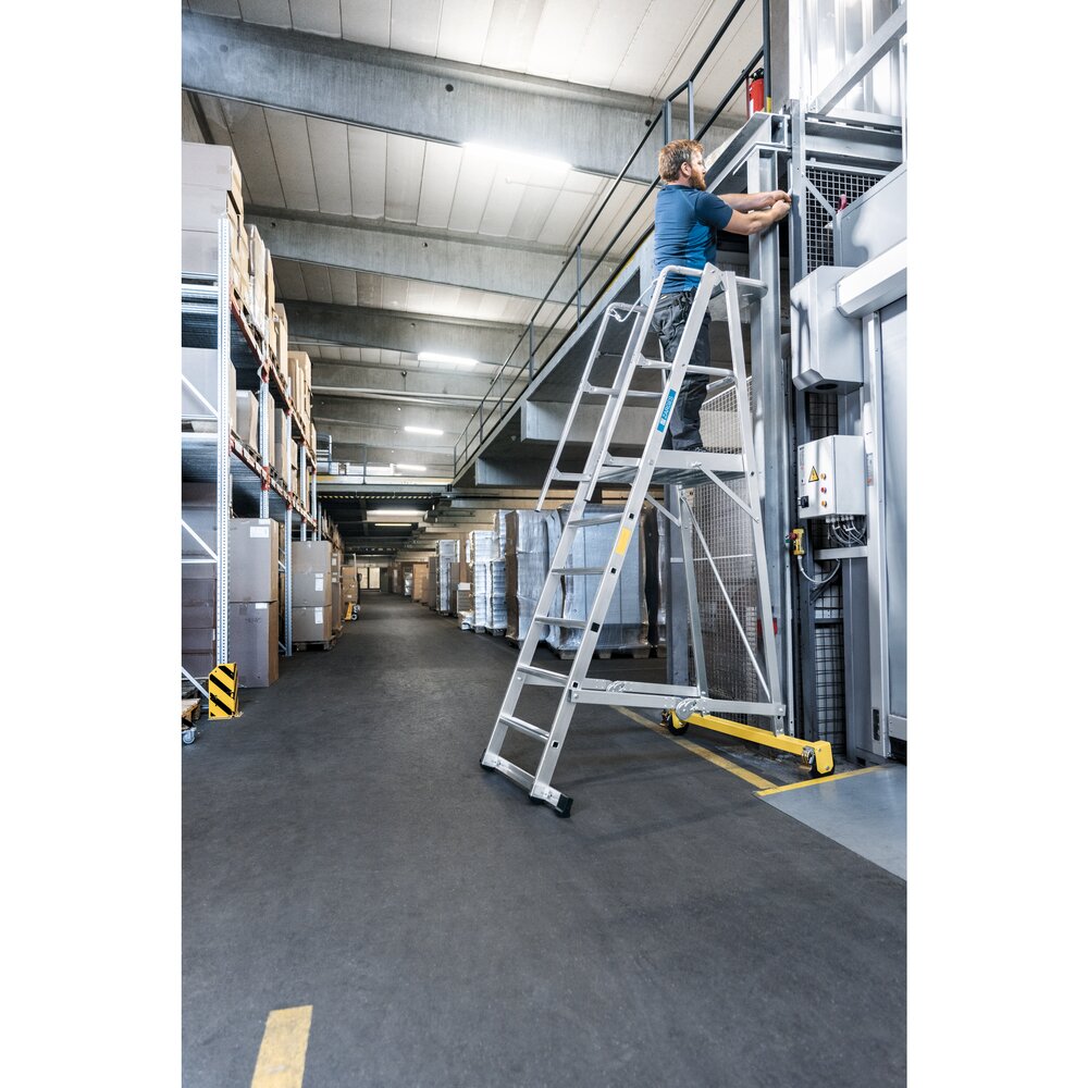 Mobile platform ladder ZAP Safemaster Plus S, folding 